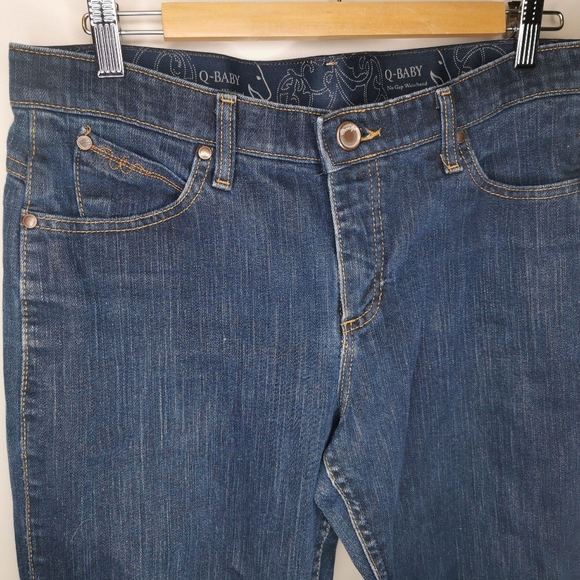 Wrangler Q-Baby Boot Cut Jeans with No-Gap Waistband Size 9/10 - Picture 5 of 6